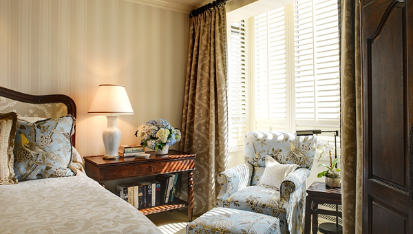 卧室窗帘的颜色对风水的影响智研卡密分销 | 创作者分成平台 | 商业全案定制 | 域名交易平台 | 运营方案 | 积分兑换系统 | 知识付费社群智研新知品牌官方网站站